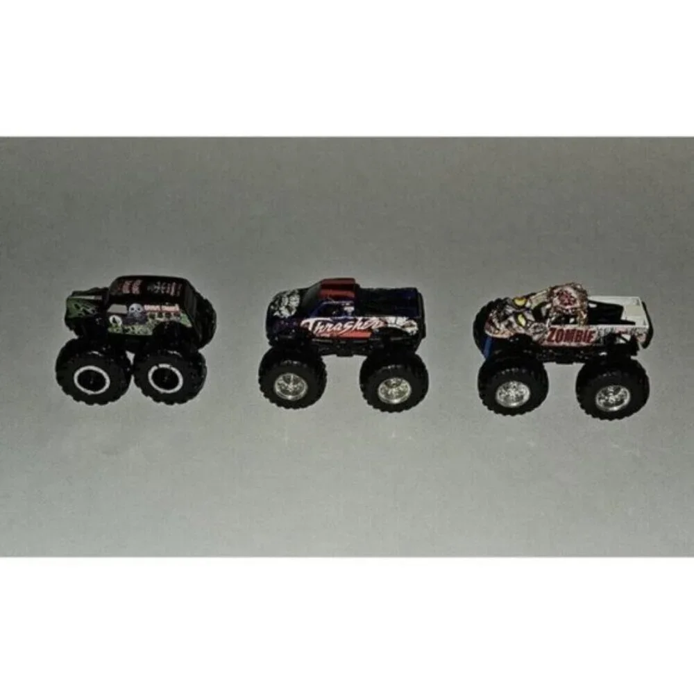 3 Hot Wheels Monster Truck Jam Lot Grave Digger Thrasher Zombie Blue Tie 2015